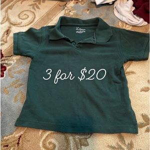 Classroom hunter green short sleeve polo shirt 4T. 3itemsfor$20